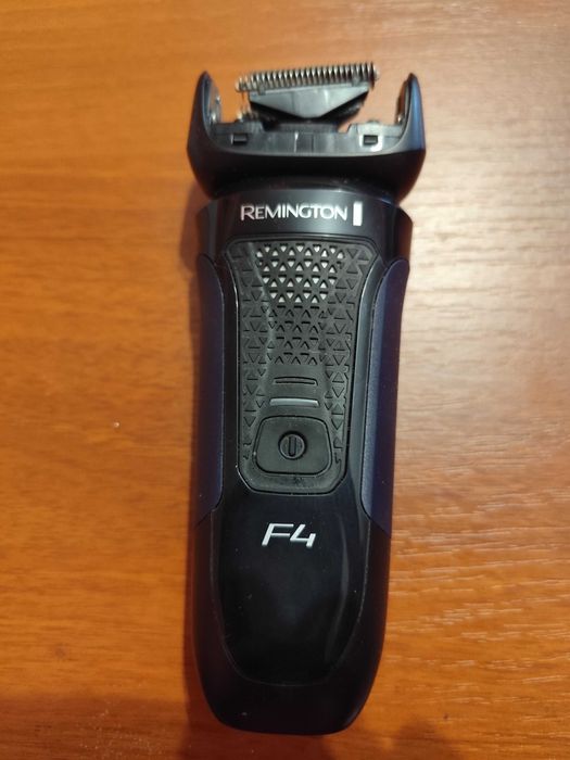 Remington F4 golarka męska
