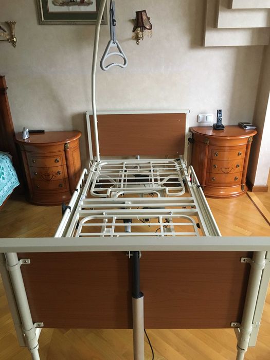 Ліжко з електроприводом REHA-D1 / Кровать с электроприводом