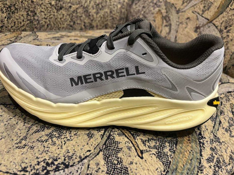 Продам кросівки від Merrel