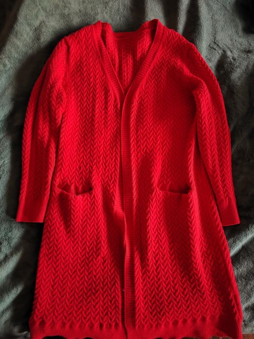 Kardigan/sweterek w czerwonym kolorze