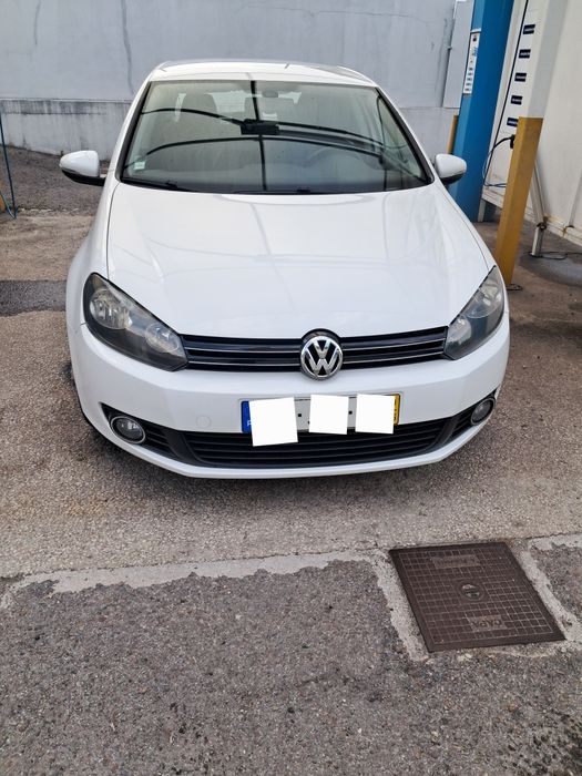 Volkswagen Golf VI