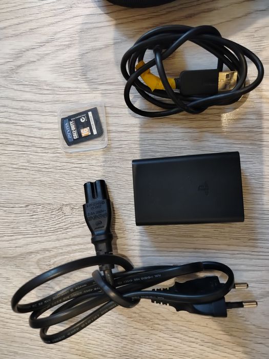 PS Vita pch-1104, henkaku