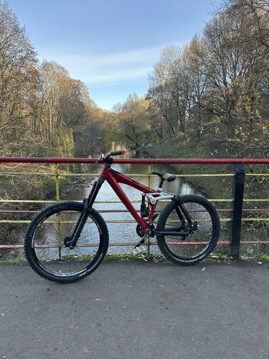 TREK session 77fr