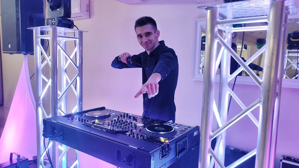 Dj Amore/Akordeonista - Twój DJ na każdą imprezę!(Wesela, 18-stki)