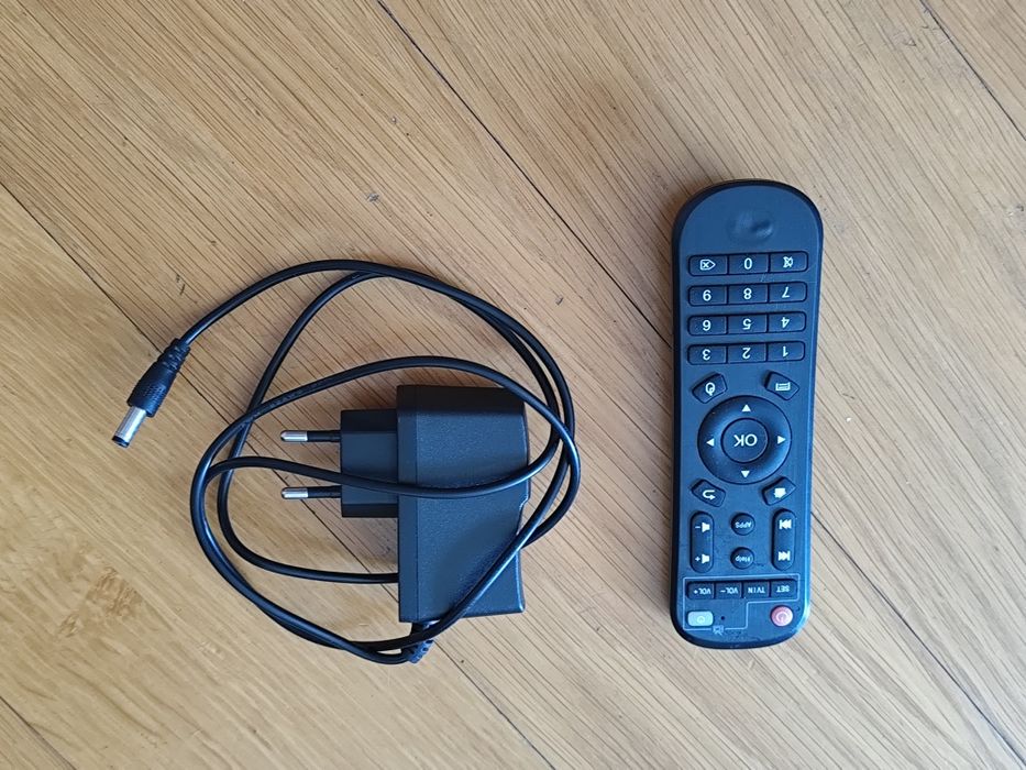 HK1 Max Smart TV Box