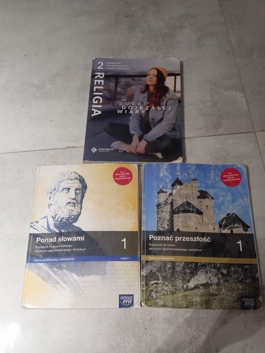 Podręczniki 1 i 2 klas tech/ liceum