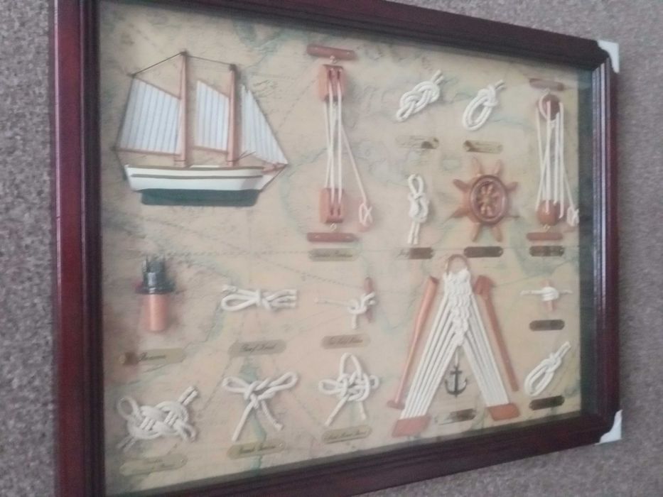 Duża elegancka tablica z węzłami żeglarskimi