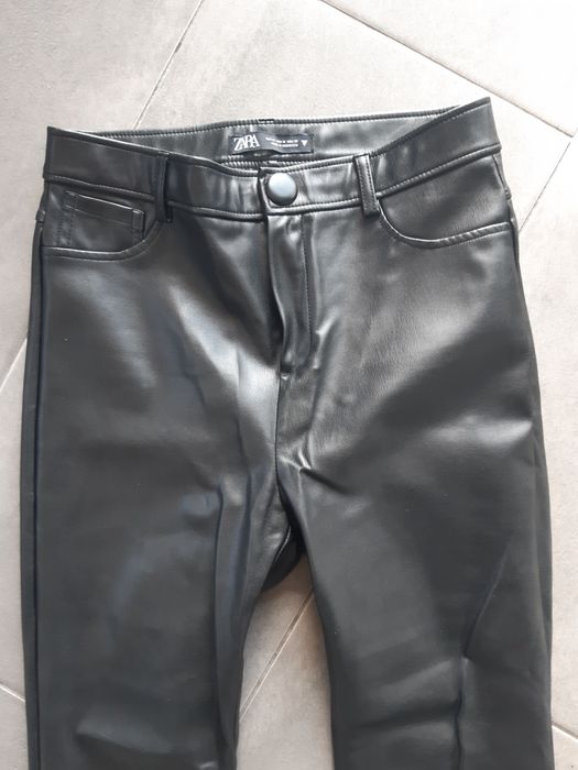 Spodnie ekoskóra Zara