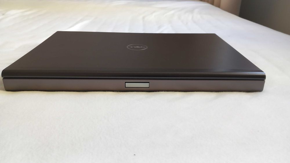 Laptop Dell Precision M4700 - uszkodzony, bez dysków