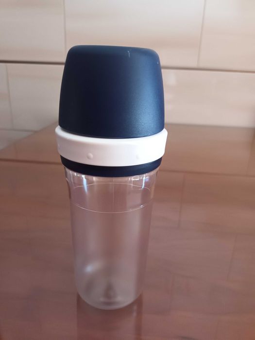 Polvilhador tupperware