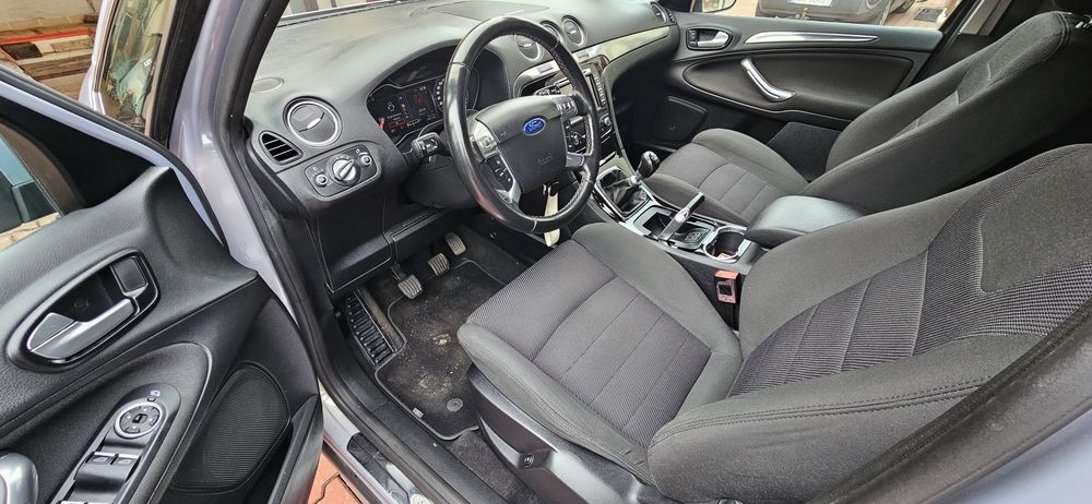 Ford smax titanium2.0tdci