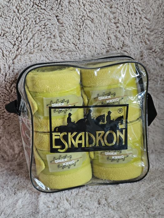 Zestaw Classic Sports Eskadron 2017 Full skokowy owijki czaprak nauszn