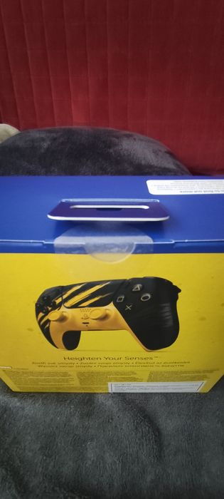 Pad PS5 Wolverine