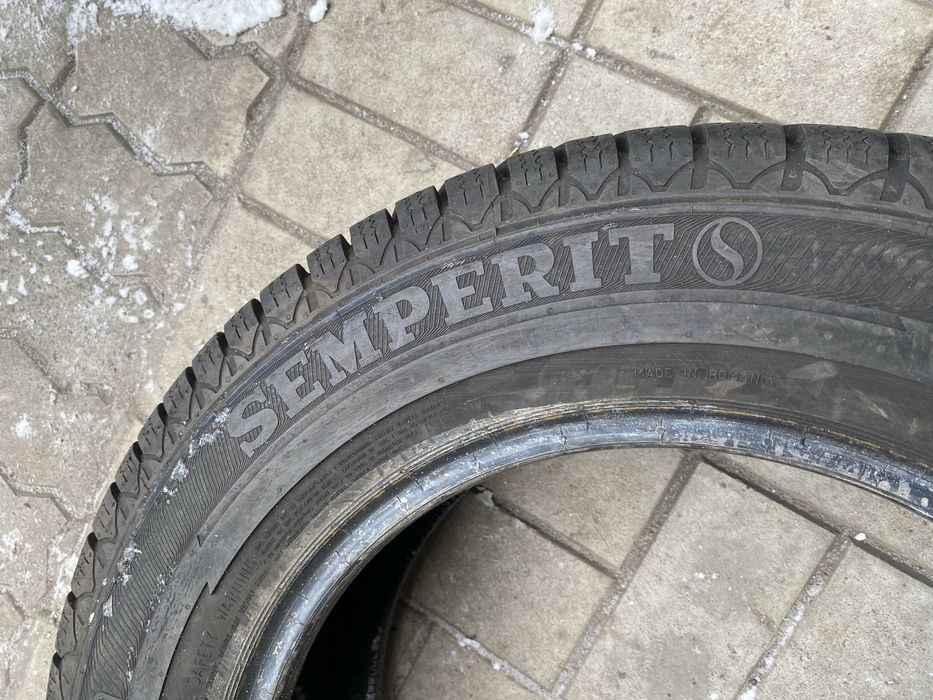 Шини 215 65R16C 109/107  Semperit Van-Grip 2