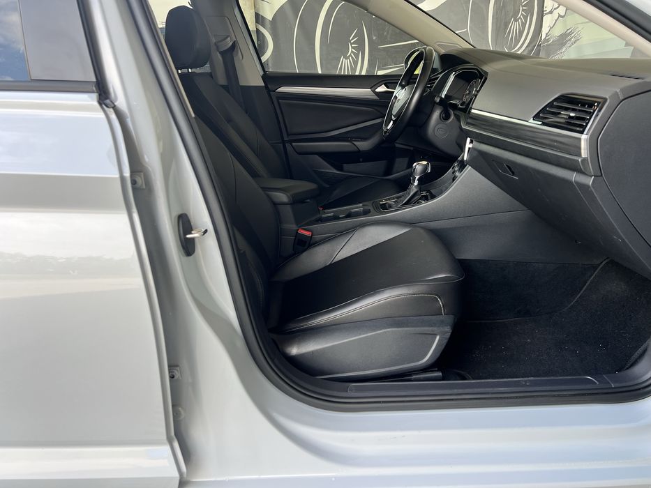 Volkswagen Jetta 2018 рік 1.4 бензин Автомат
