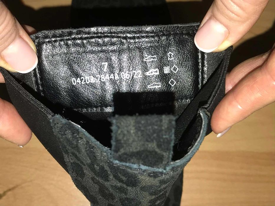 Полу сапоги Marks & Spencer натур. кожа ботинки ст.26/26,5см