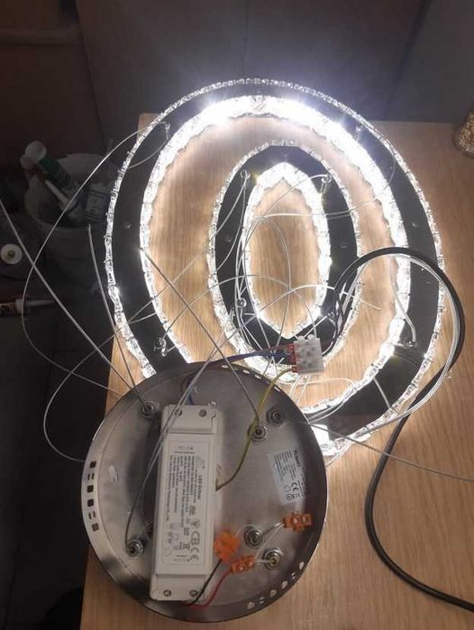 Lampa wisząca WOBAKO OLIVIA żyrandol LED kryształki 36W NOWY