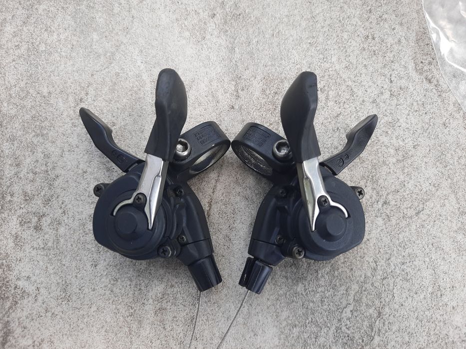 パーツ SHIMANO DEORE XT (SL-M739) 3S/8S NOS SHIMANO DEORE XT SL-M739 MTB 3 speed LEFT Shifter Shift