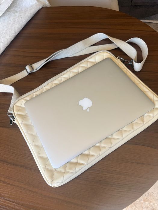MacBook Air 13” 2017