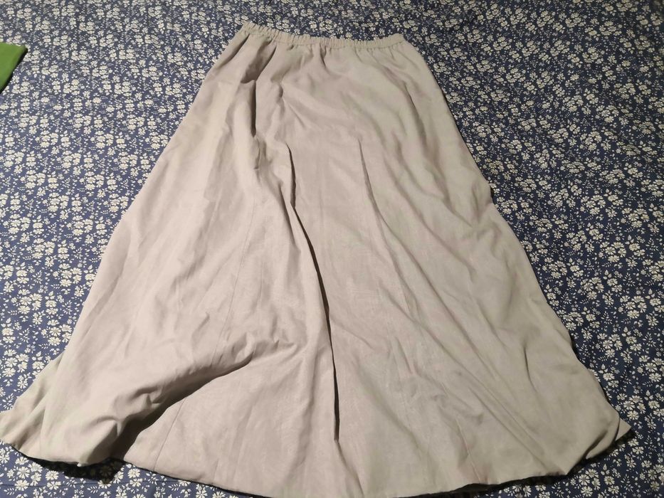 Saia comprida creme La fée maraboutée. Como nova T 40