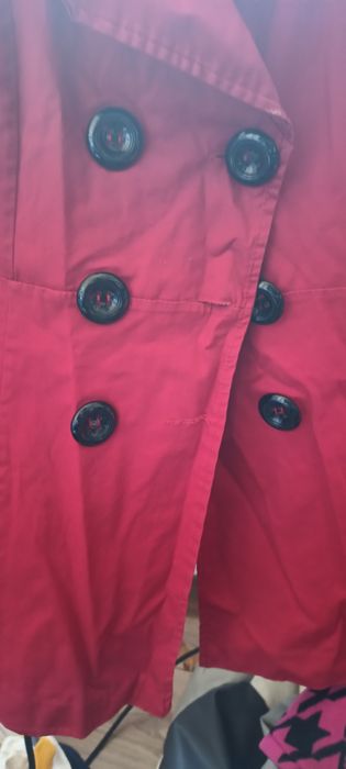 Płaszczyk czerwony 40/42 wiosna