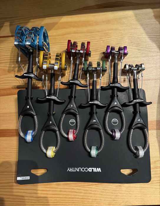 Friendy wspinaczkowe wildcuntry duzy zestaw