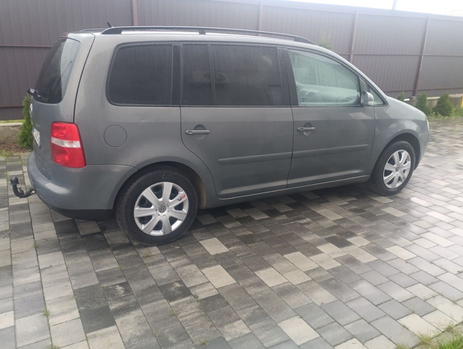 Продам Фольксваген туаран 1.6 mpi