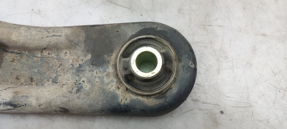 Braço de suspensão frente direito PEUGEOT 208