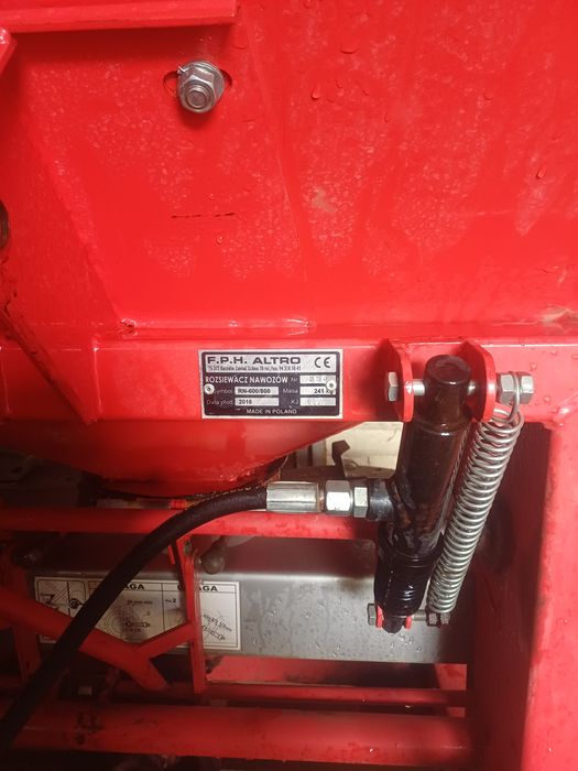 Rozsiewacz altro 600l