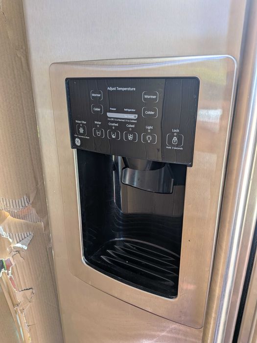 Frigorífico Americano GE Side-by-Side Inox (Para Peças ou Reparação)
