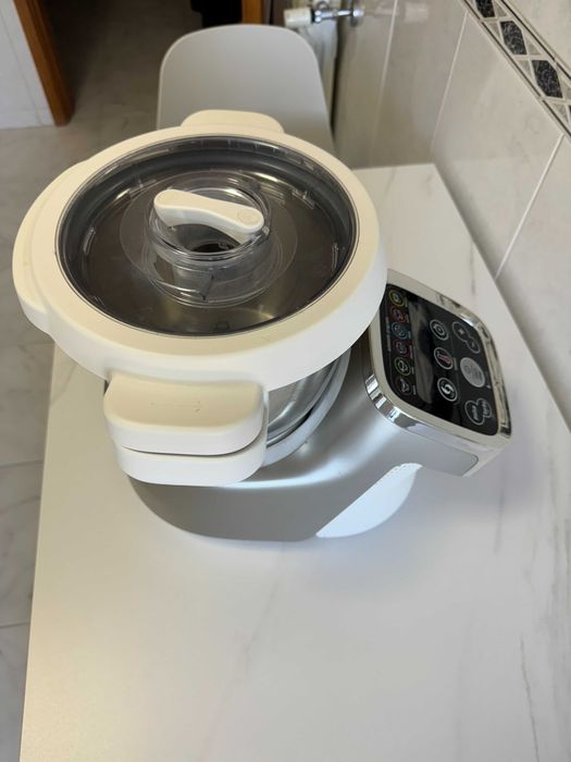 Robot de Cozinha Moulinex Companion (HF800)