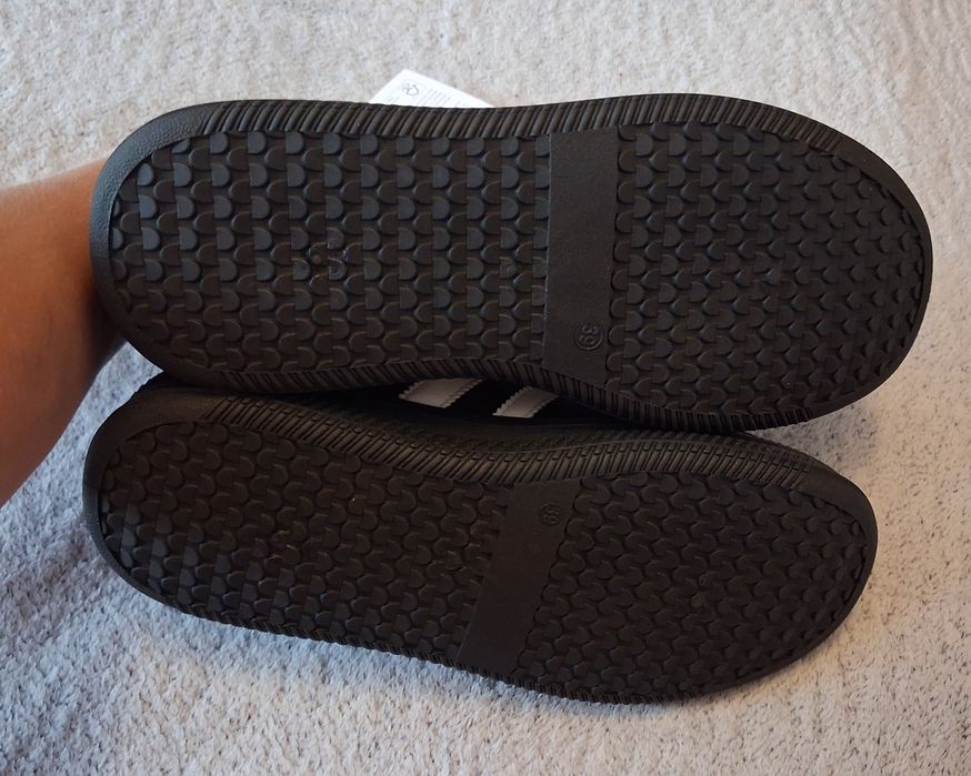 Buty damskie  R.39 nowe
