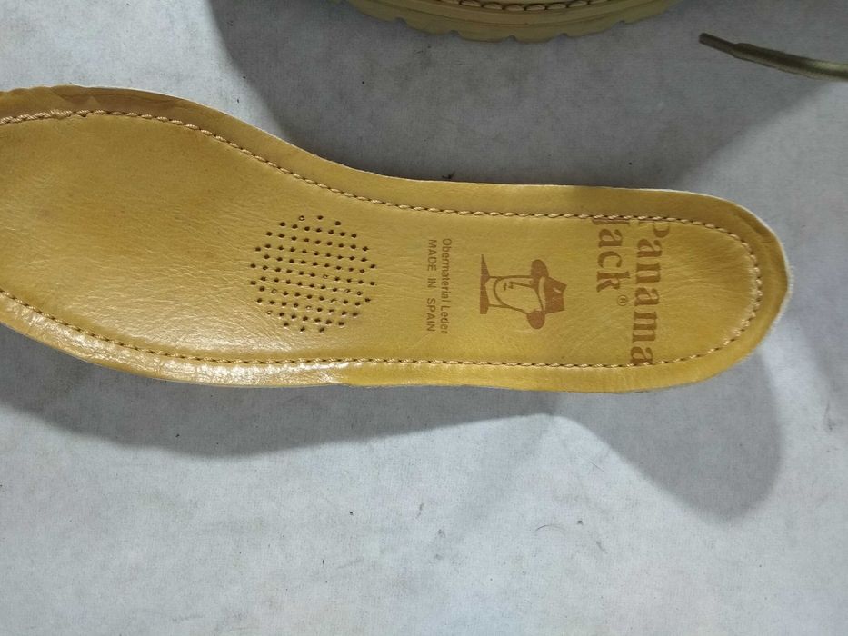 Черевики Panama Jack , Испанія