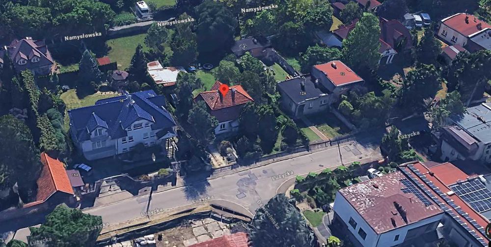 Udziału ¼ w nieruchomości położonej przy ulicy Łużcykiej