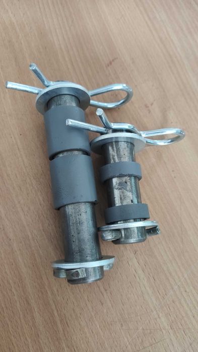 Sworznie siłownika Tz4k14/Mt8 -komplet