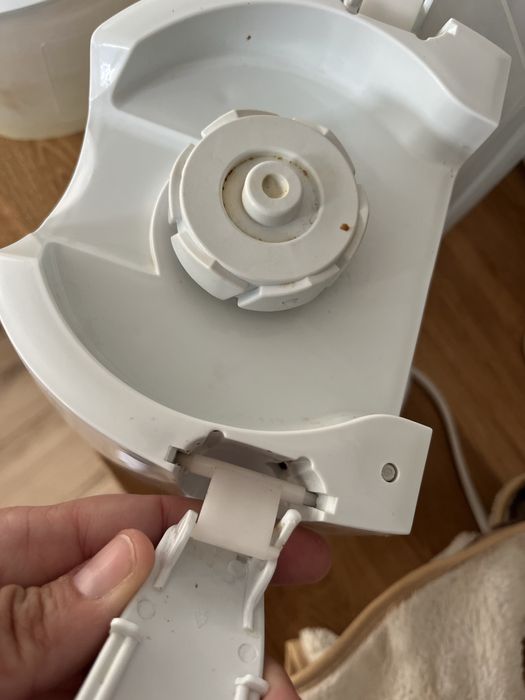 Sokowirówka do robienia soków i przetworów Philips