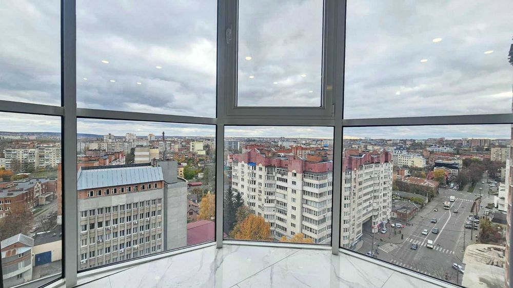 Продам за вигідною ціною 2к в центрі міста! ЖК Гранд Палац