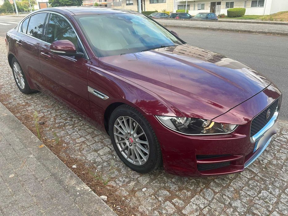 Jaguar XE 2.0 Bom estado full extras 100 mil km