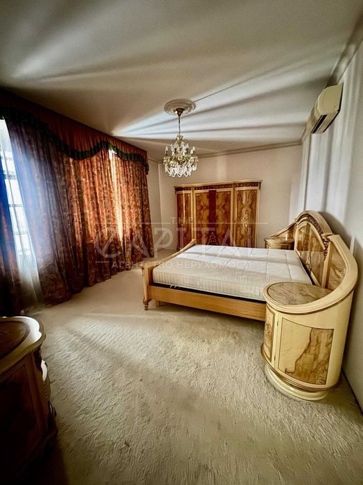 ПРОДАЖ/Капітальний маєток в селищі Глеваха/Київ/Пансіонат