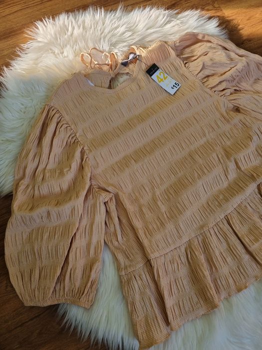 Bluzeczka damska Primark XL z pufiastymi rekawami