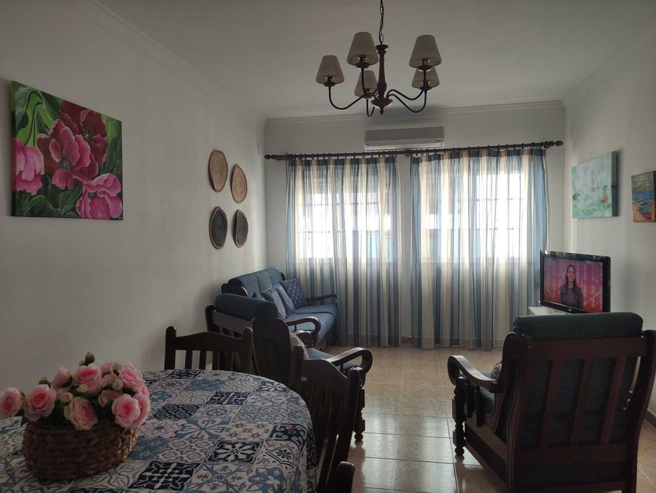 Apartamento T2 para Férias em Quarteira