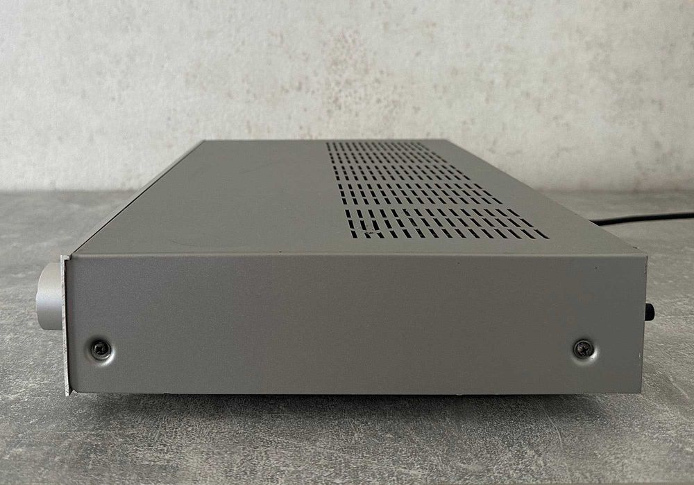 Вінтажний підсилювач Onkyo A-15 Япония (фонокоректор / БЖ 300 Вт)