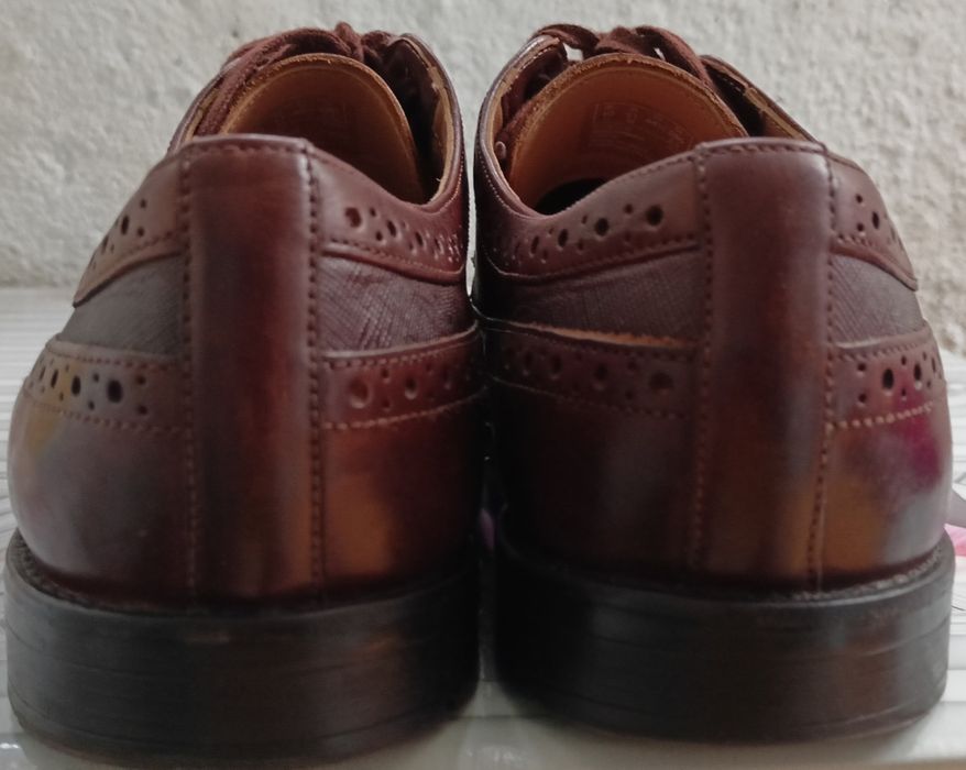Класичні фірмові  туфлі Clarks - "броги". Натуральна шкіра 44 розмір