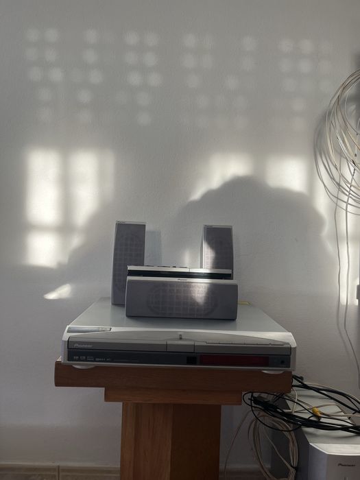 Sistema de som PIONEER