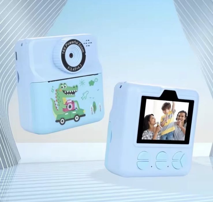Дитячий фотоапарат з миттєвим друком, картою пам'яті,іграми та селфі.