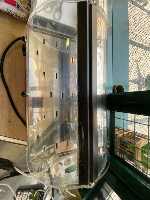 Vitrine quente (em bom estado)