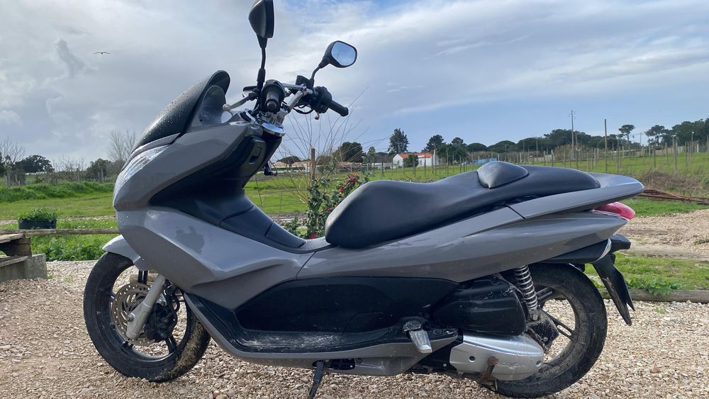 Vendo mota PCX 2011