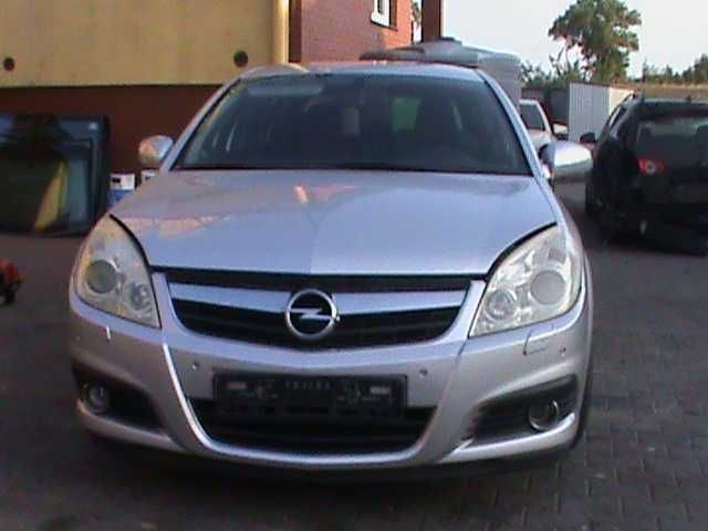 Opel Signum Zderzak maska błotnik klapa lampa bi-ksenon drzwi kod Z157