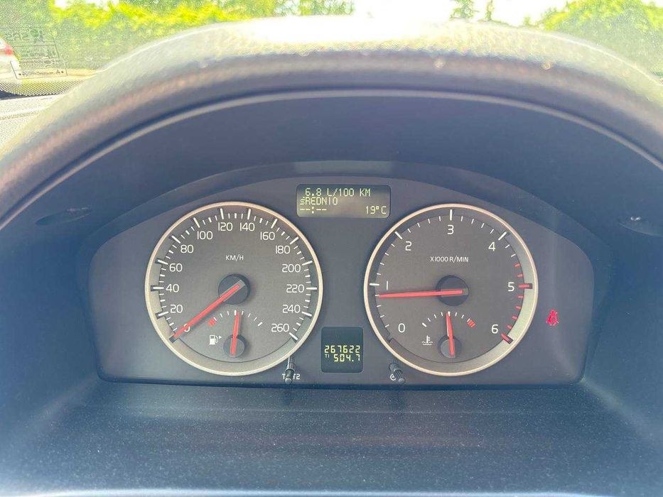Sprzedam Volvo V50 2.0 HDi — 2006 rok