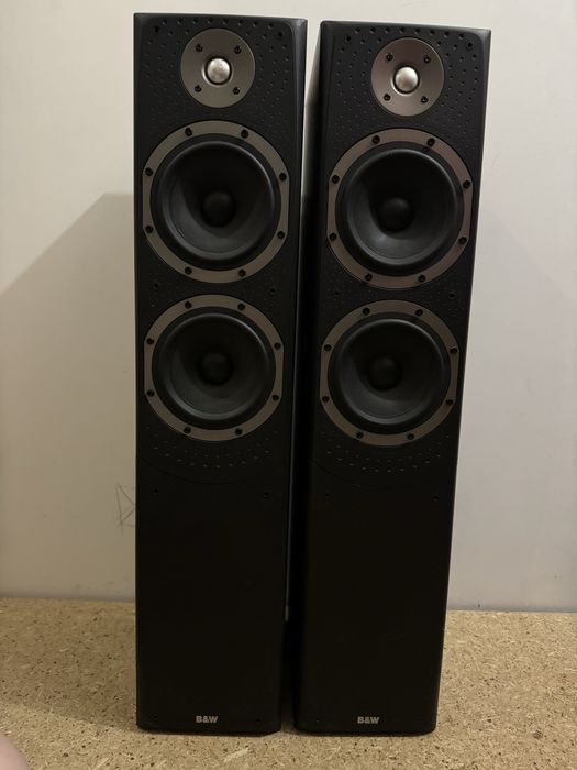 Bower&Wilkins zestaw kolumn grajacych